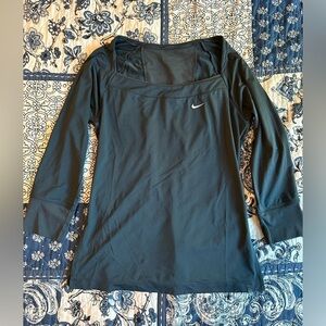 Nike Dri-Fit women’s Activewear Top small gray 3/4 sleeve spandex sport work out